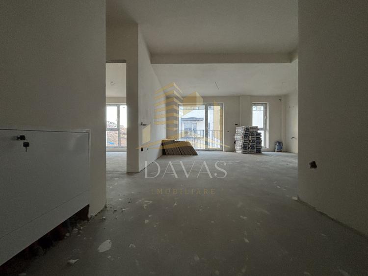 Apartament în bloc Nou de 3 camere - Parcare | Baciu