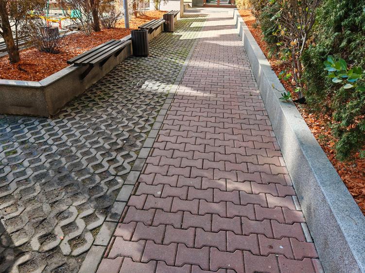 Apartament 2 camere mobilat si utilat nou zona Centrul Civic