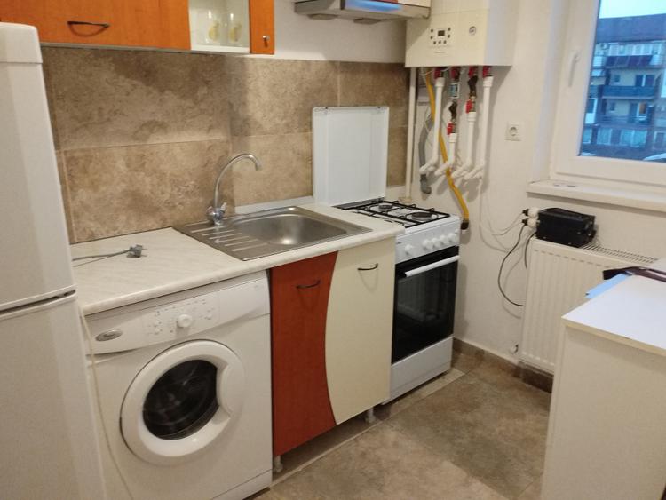 2 camere tip studio langa Padurea Rosu // Centrala proprie // Loc de parcare