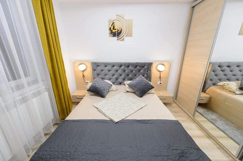 PENINSULA 2 CAMERE RECENT RENOVAT 600 EURO TERMEN LUNG