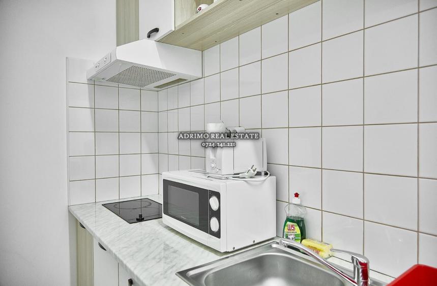 Garsoniera moderna zona Reyna - pana la 30 iunie - 300 eur