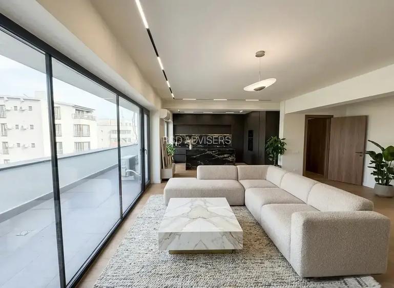 Penthouse 3 camere 158,43 mp - strada Eminescu - 3