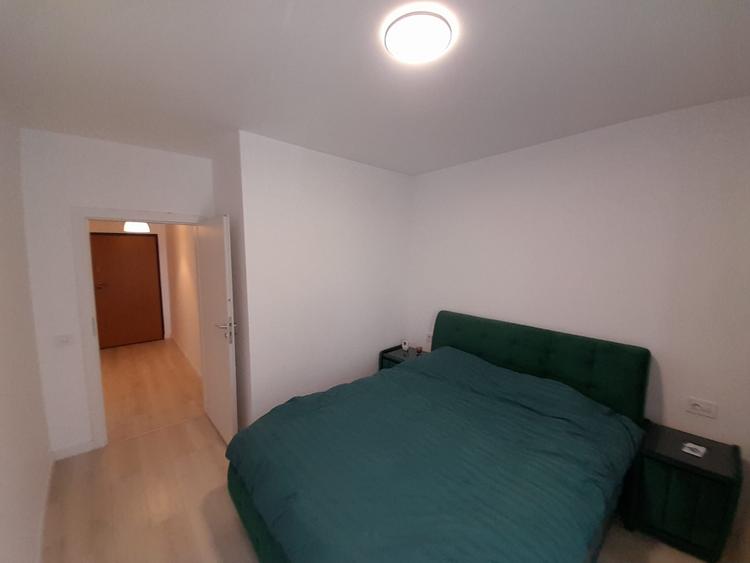 Apartament 2 camere cu loc de parcare, zona Cetatii