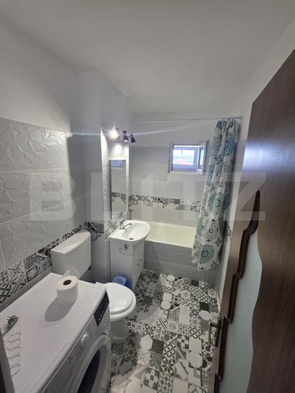 Apartament 3 camere, 74 mp, zona Bartolomeu