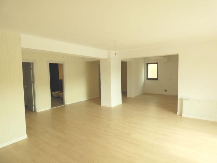 Apartament cu panorama de vanzare