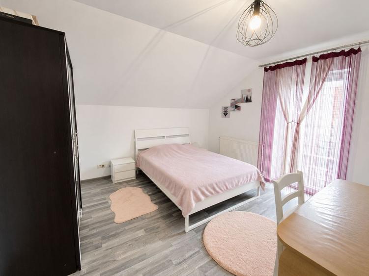 COMISION 0%, Casa Individuala, 5 Camere, 130 MP, 400 Teren, SACALAZ