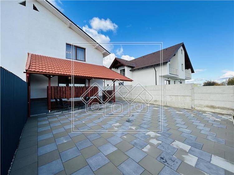 Casa la prima inchiriere, moderna - teren 350 mp - Calea Cisnadiei