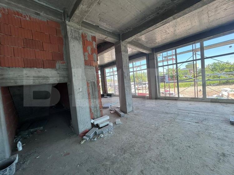 Spatiu comercial nou, open space, 115 mp, zona Selgros