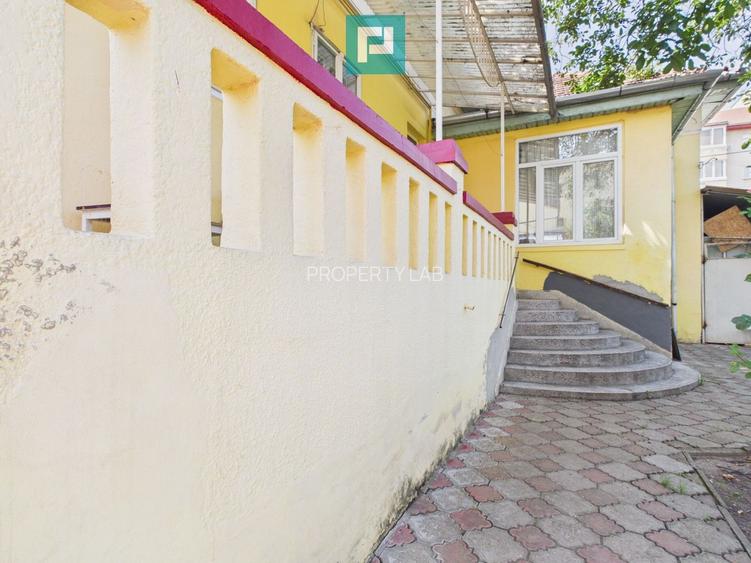 Casă 3 camere, garaj+Spațiu Comercial în Freidorf