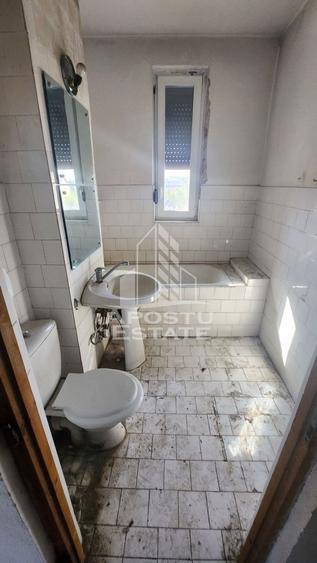 Apartament de vanzare in zona Complexului Studentesc, Timisoara,316 mp