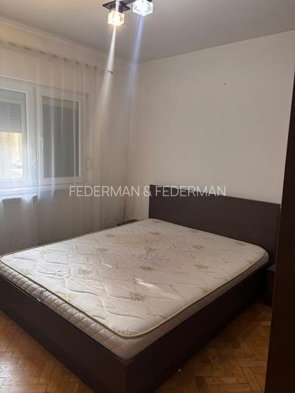 Apartament trei camere Dacia