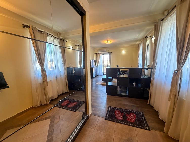 Inchiriez apartament 3 camere Mehala 550 euro