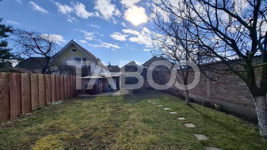 COMISION 0% Casa individuala de vanzare cu gradina acces auto si garaj