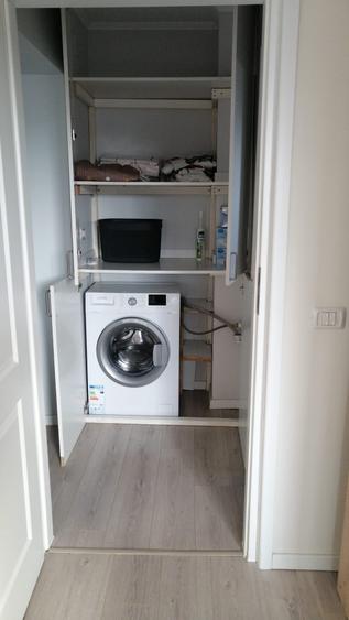 Apartament 2 camere, zona Tomis 1, etajul 3, centrala gaz.