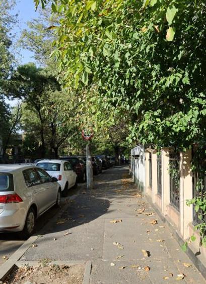 Vilă Individuală Herăstrău | 300 mp | 8 Camere | Teren 355 mp | Garaj