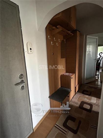 Apartament 3 camere semidecomandat Pacurari - Etaj 3 - 8