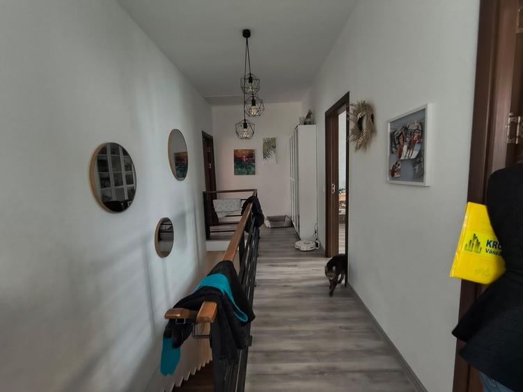 Exclusivitate ! Vila tip duplex in localitatea Ovidiu, aproape de lac!