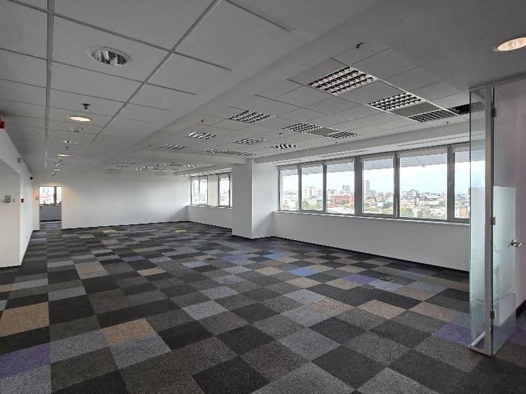 Bucharest Business Center, Victoriei, 396 - 4200 mp  0% comision!