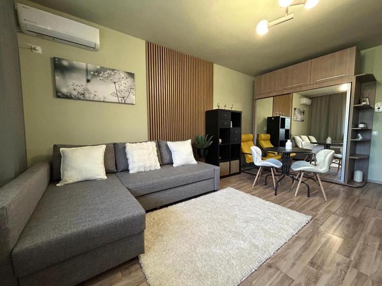 390euro -Garsoniera- 37mp- centrala proprie- bloc 2016