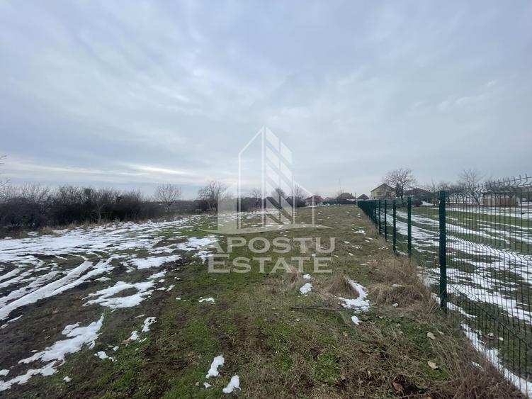 Teren 2133 mp, in centrul comunei Giarmata