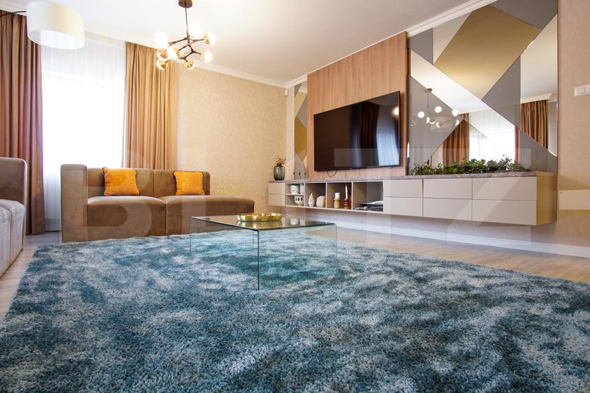 Casă individuală | 284 mp utili | 760 mp teren | zona Visan