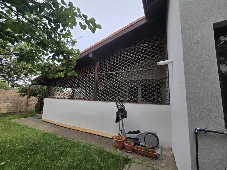 Duplex de Vânzare 152 mp utili + 455 mp teren Locație Excelentă!