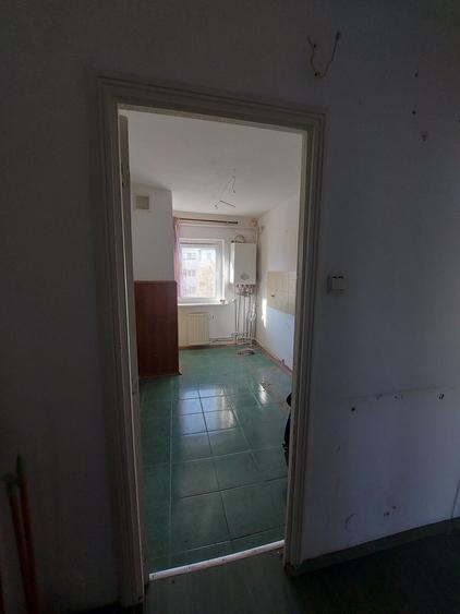Apartament cu trei camere Pitesti-Arges