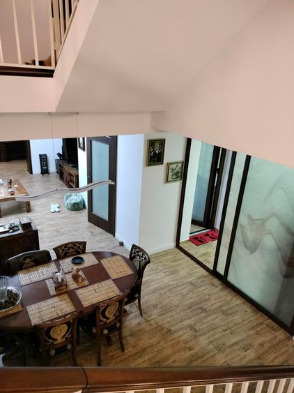 Casa superba, zona linistita, accesibil, cu mansarda locuibila de 100mp.