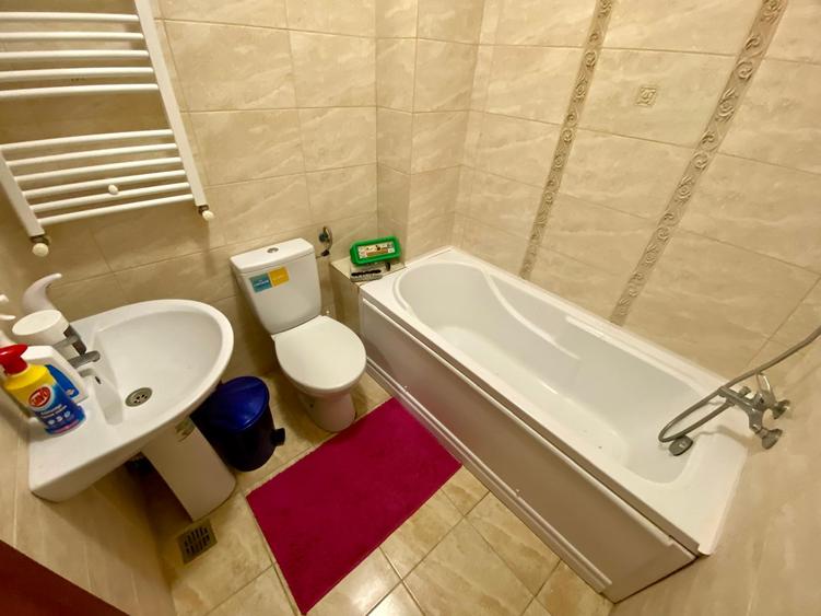 Apartament - 3 Camere - Centrala Proprie - AC - Militari-Residence