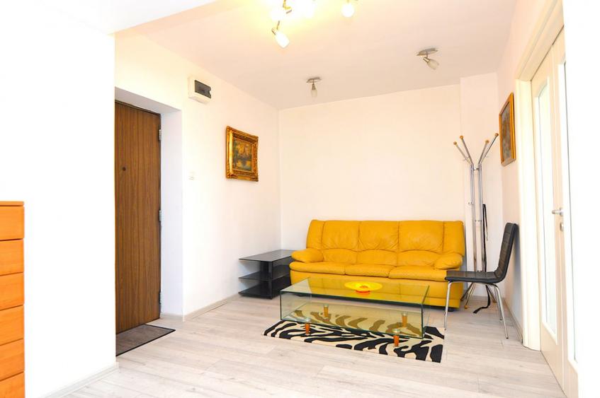 INCHIRIERE APARTAMENT 2 CAMERE UNIRII -PIATA UNIRII