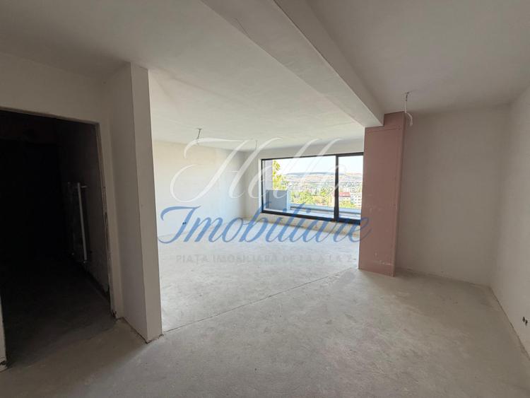 Penthouse de 3 camere, 109,6 mp, zona Zorilor