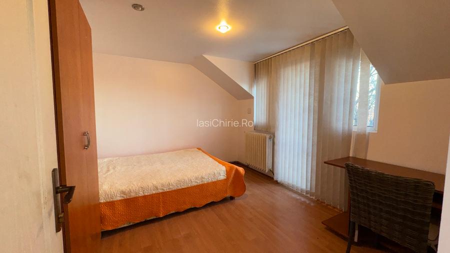 Vanzare Casa Sararie 6 camere - 10