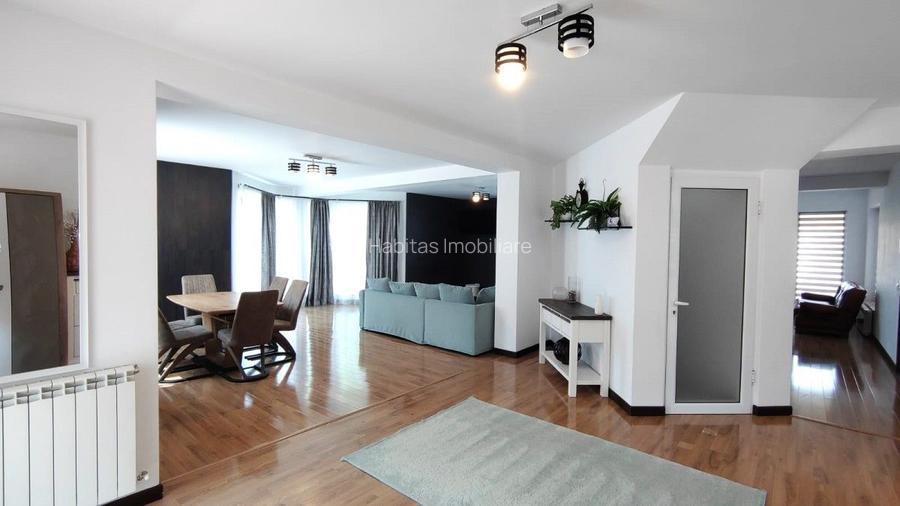 Casa impunatoare D+P+M, 280 mp utili, teren 850 mp,  în Europa - 7