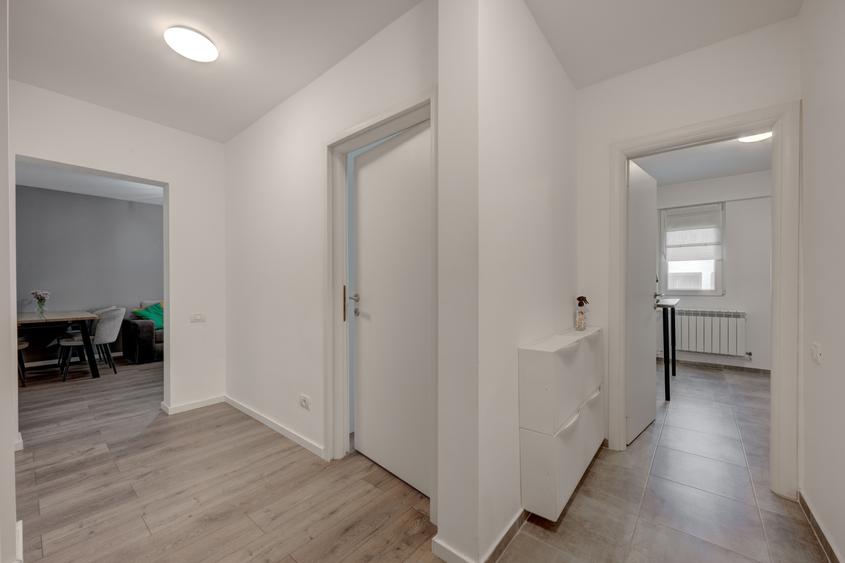 Titan Metrou -2 Camere Decomandat- Renovat, Mobilat, Utilat