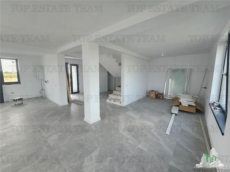 Vila premium 4 camere cu garaj in Ciorogarla (posibilitate rate)