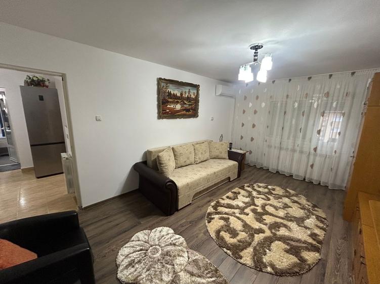 Apartament 2 camere, decomandat - Cugir