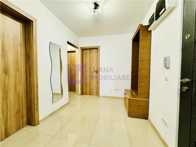 Apartament 3 camere de inchiriat | decomandat | renovat | Strand |