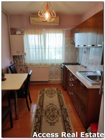 2 camere Boema, Tomis Nord