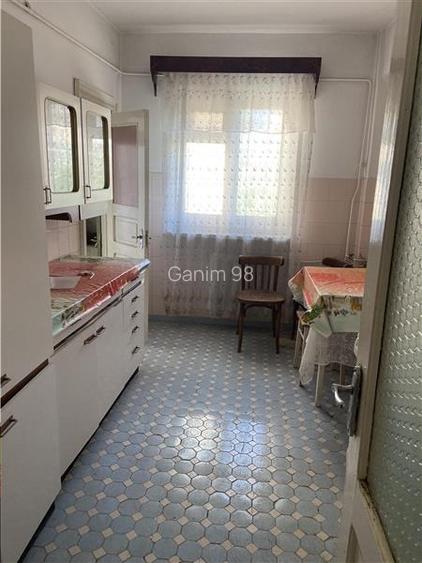 Apartament 3 camere , zona centrala -Sala Polivalenta, 80 mp , liber - 7
