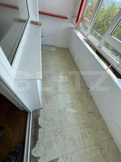 Apartament 2 camere, etaj intermediar, zona centrala, boxa, lift nou - 9