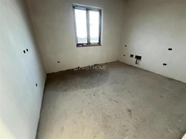 Vila P+1 duplex de vanzare in Vanatori cu utilitati - 11