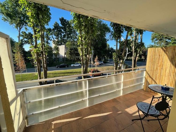 Apartament 3 camere Neptun - plaja Delfinul