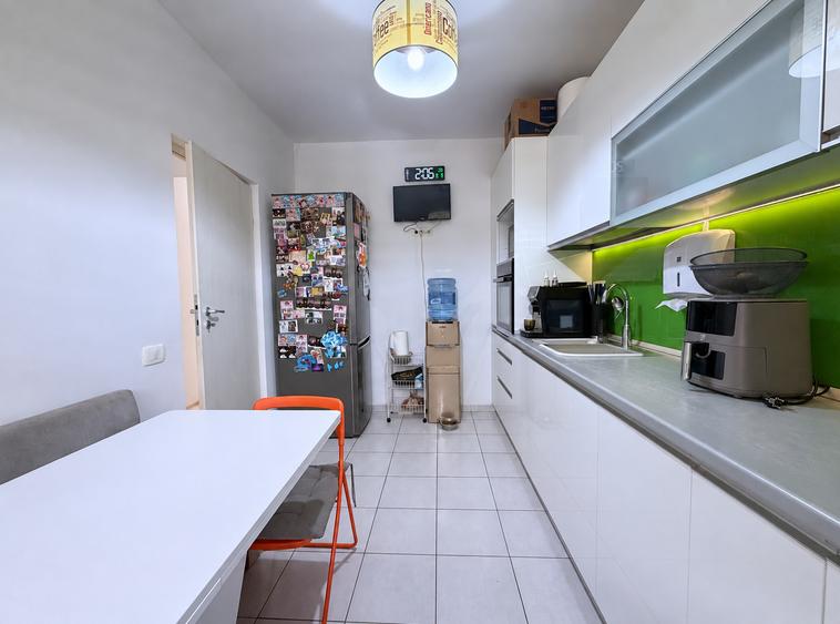 Casa 4 camere | 3 dormitoare | Rosu - Chiajna | Curte