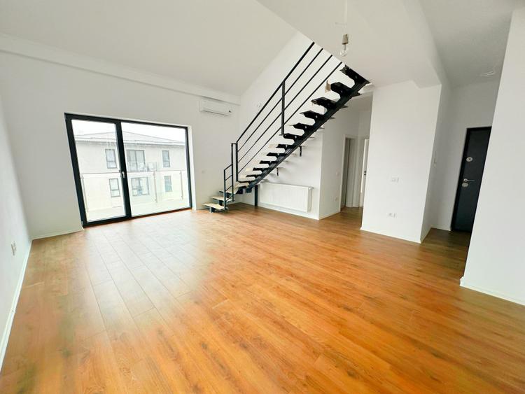 Apartament 3 camere, 83 mp utili, doua nivele, decomandat-Giroc- Hotel IQ