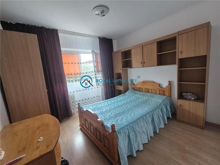 Royal Imobiliare - Vanzare apartament zona Ienachita Vacarescu