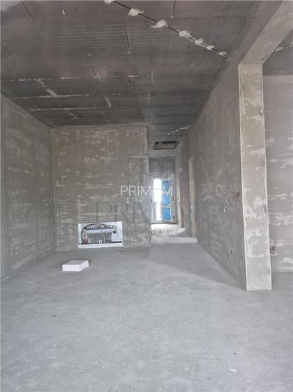 Duplex pe parter - 2 dormitoare - 2 bai - zona in dezvoltare - 16
