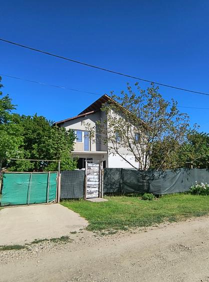 Comuna Berceni | Vila P+1 | Nefinalizata | Teren 417 mp | Deschidere 18 ml