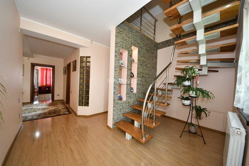 Casa de vanzare – zona Arcasilor, Galati - 280 mp utili - 275000 euro - 12