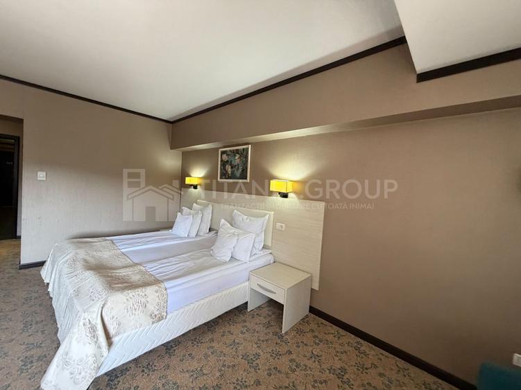 Hotel 4 stele, complet echipat, 85 camere, teren 5000 mp - Predeal