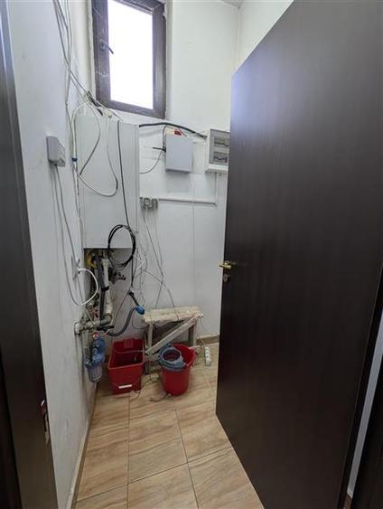 Ultracentral - langa Luceafarul - spatiu comercial 77mp
